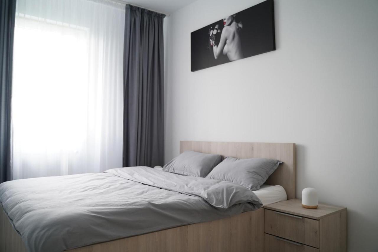 Silence Appartments Oradea Ngoại thất bức ảnh